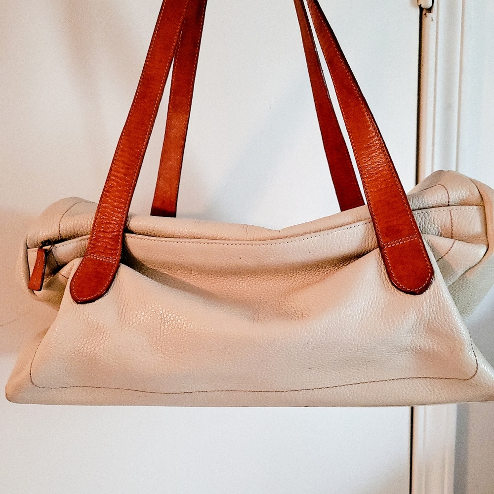 Italian Petusco Leather Hobo Handbag - Picture 6 of 12
